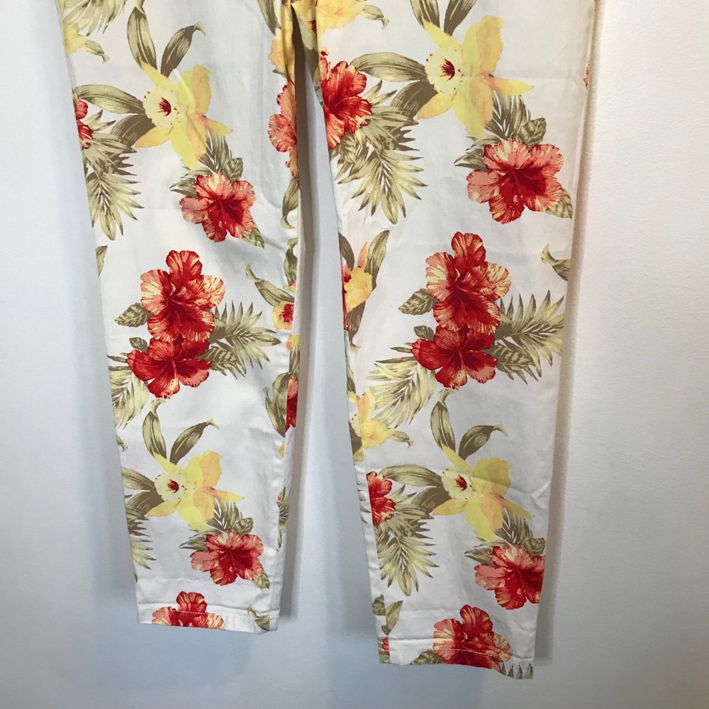 Talbots 10 / Large The Weekend Chino Ankle Pants Floral Mid Rise Straight - Picture 3 of 10